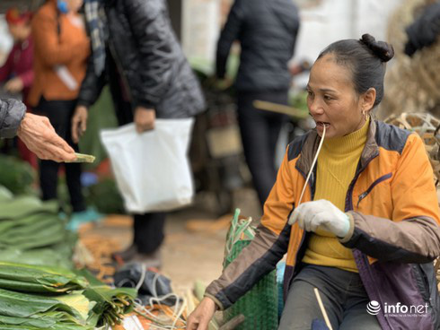 Chợ Nủa – phiên chợ đặc biệt ngày cuối năm ở Hà Nội chỉ dành cho đàn ông - Ảnh 12.