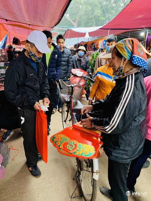 Chợ Nủa – phiên chợ đặc biệt ngày cuối năm ở Hà Nội chỉ dành cho đàn ông - Ảnh 24.