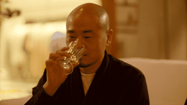 Đôi vợ chồng 40 tuổi tích cóp tiền mua đất ngoại ô rộng 2000m² để được tận hưởng và ngắm nhìn thiên nhiên - Ảnh 2. Đôi vợ chồng 40 tuổi tích cóp tiền mua đất ngoại ô rộng 2000m² để được tận hưởng và ngắm nhìn thiên nhiên - Ảnh 2.