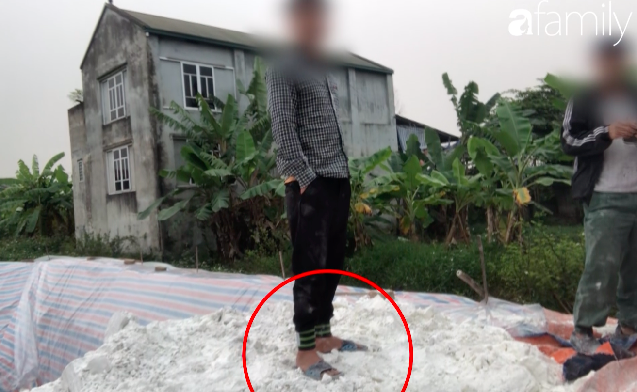 Con đường siêu bẩn sản xuất đường mạch nha, thành phần không thể thiếu để làm kẹo, mứt và bia: thành phẩm đựng bao cám lợn, người làm dẫm chân, khạc nhổ vào nguyên liệu - Ảnh 10.