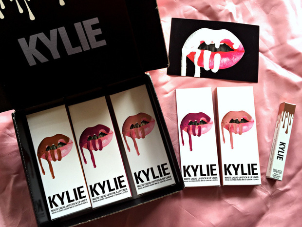 Chuyện hàng nghìn người tò mò giờ mới hé lộ: Kylie Jenner thành tỷ phú trẻ nhất thế giới nhanh khó tin, nhưng bằng cách nào? - Ảnh 1. Chuyện hàng nghìn người tò mò giờ mới hé lộ: Kylie Jenner thành tỷ phú trẻ nhất thế giới nhanh khó tin, nhưng bằng cách nào? - Ảnh 1.