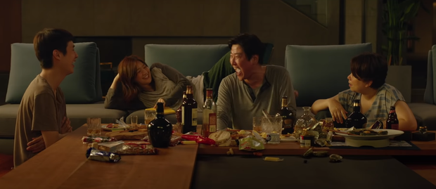Nhìn về Oscars 2020, từ Parasite tới Joker: Thế giới điện ảnh liệu có thù hằn với người giàu? - Ảnh 14. Nhìn về Oscars 2020, từ Parasite tới Joker: Thế giới điện ảnh liệu có thù hằn với người giàu? - Ảnh 14.
