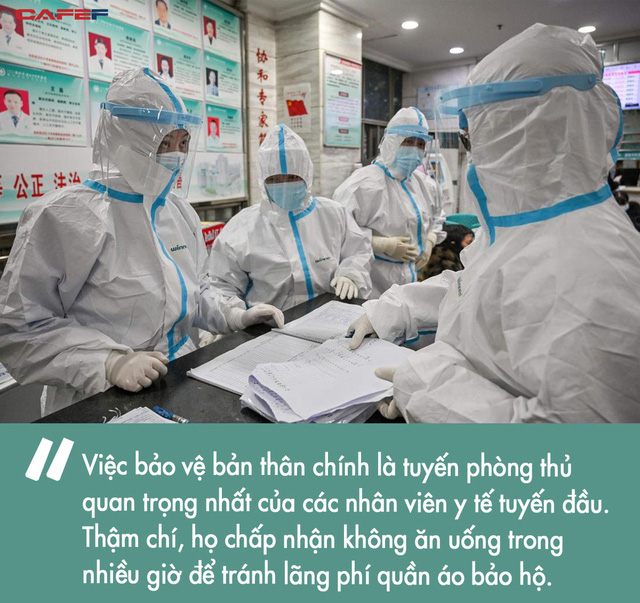  Sụt 2kg ngay hôm đầu đến Vũ Hán làm việc, các bác sĩ tuyến đầu chống virus corona vẫn lạc quan: Khi dịch bệnh qua đi, chắc chắn sẽ thử đồ ăn ở Vũ Hán  - Ảnh 2.