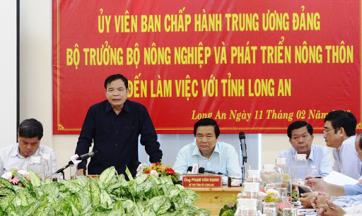  Chung tay tiêu thụ thanh long: nhà máy hoa quả sấy Nafoods chạy 100% công suất, Lavifood thu mua 1.000 tấn làm nước ép, Vinmart bán 9.900 đồng/kg  - Ảnh 1.