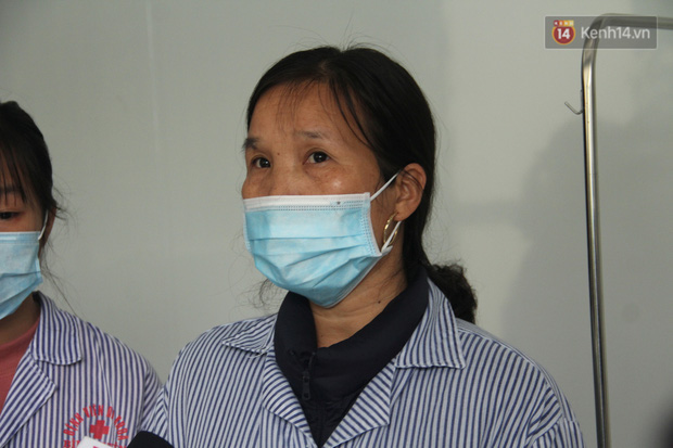 Mẹ và em gái nữ công nhân trở về từ Vũ Hán được xuất viện sau 15 ngày điều trị COVID-19: Thấy bảo mọi người nói con ghê quá, tôi chỉ biết động viên gia đình cố gắng vượt lên - Ảnh 4.