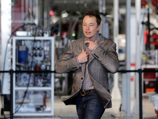 Elon Musk - CEO nghiện việc nhất thế giới: Thường xuyên bỏ bữa sáng, ăn trưa trong 5 phút, làm việc 100 giờ mỗi tuần - Ảnh 1.
