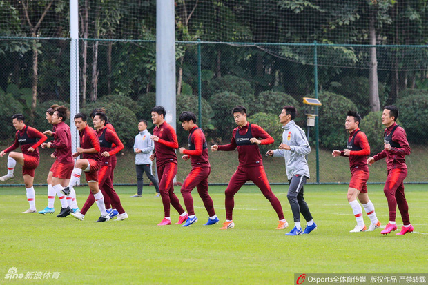 Đội tuyển Trung Quốc chật vật xin visa để thi đấu vòng loại World Cup 2022 - Ảnh 1.
