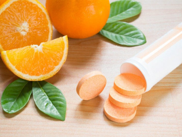 Uống nước cam hay uống nhiều viên vitamin C có giúp chống được virus corona không? - Ảnh 4.