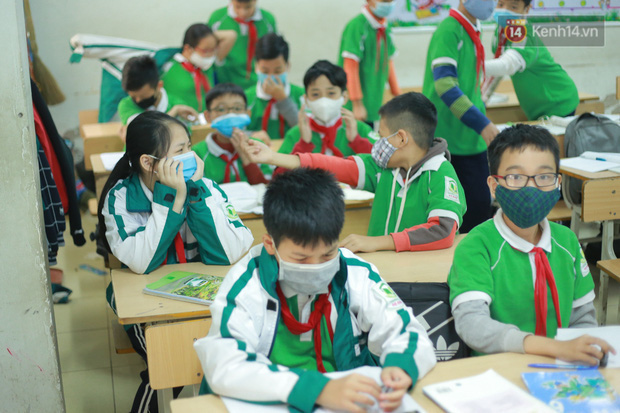 Sở GD&ĐT Hà Nội đề nghị cho học sinh nghỉ học thêm một tuần nữa - Ảnh 1.