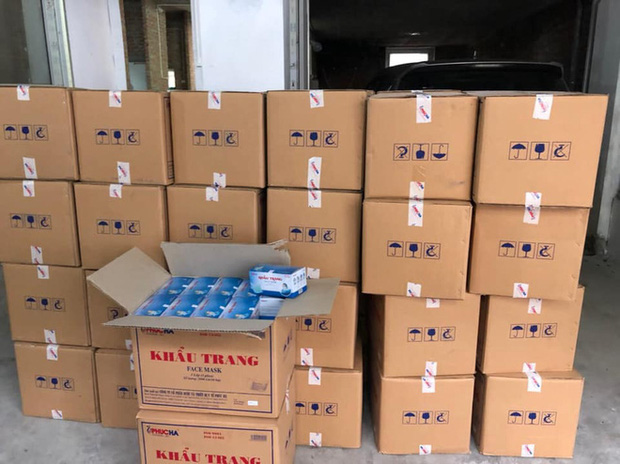 Hà Nội: Phát hiện người Trung Quốc mua gom số lượng lớn khẩu trang tập kết tại biệt thự - Ảnh 1.