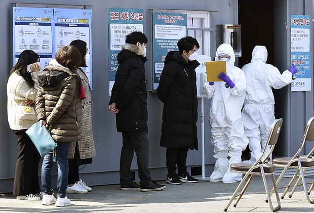 Kế hoạch xét nghiệm Covid-19 quy mô và nghiêm ngặt nhất thế giới ở Hàn Quốc: Cứ 200 công dân thì có 1 người được kiểm tra! - Ảnh 4.