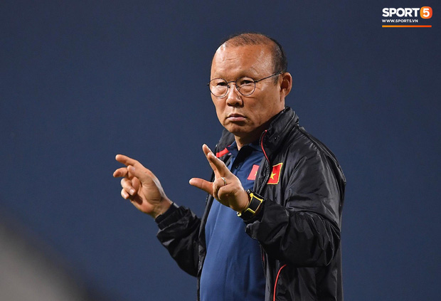 Nóng: Trận Việt Nam đấu Malaysia tại Vòng loại World Cup 2022 bị hoãn vì Covid-19 - Ảnh 1.