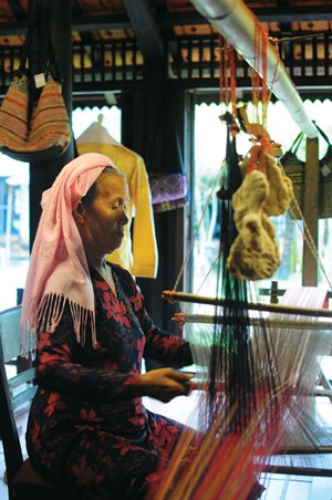 Làng lụa Hội An doanhnhansaigon