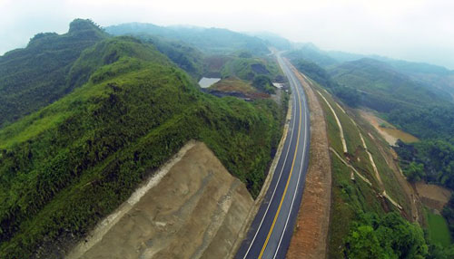 Hình ảnh đẹp về cao tốc dài nhất Việt Nam (9)