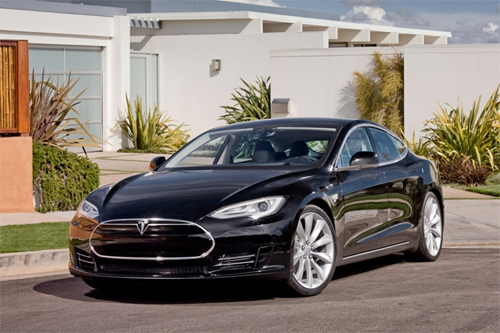 Tesla Model S - sedan hạng sang chạy điện đến từ Mỹ tận hưởng mức miễn thuế khó tin tại Na Uy.