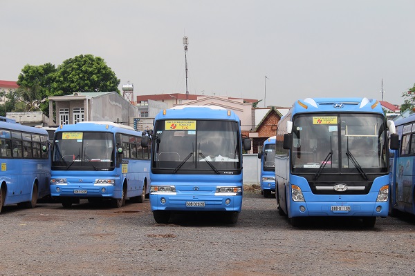 Xe buýt Đồng Nai đang sử dụng là loại xe buýt chạy dầu diesel. Ảnh: H.A.C