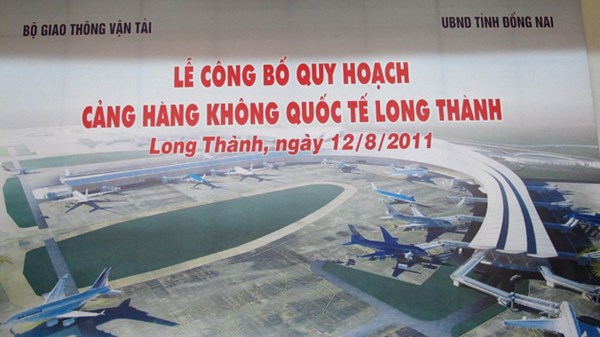Hình ảnh trong Lễ công bố quy hoạch Cảng Hàng không Quốc tế Long Thành diễn ra tại huyện Long Thành (Đồng Nai) ngày 12/8/2011. Ảnh: TTXVN.