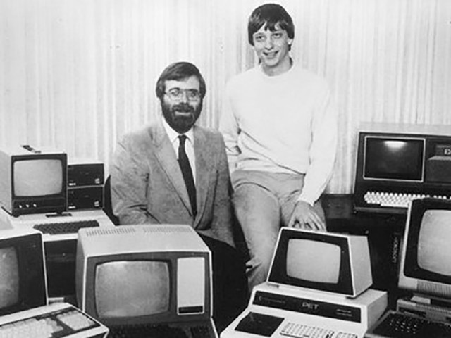 2 nhà sáng lập của Microsoft - Paul Allen và Bill Gates.