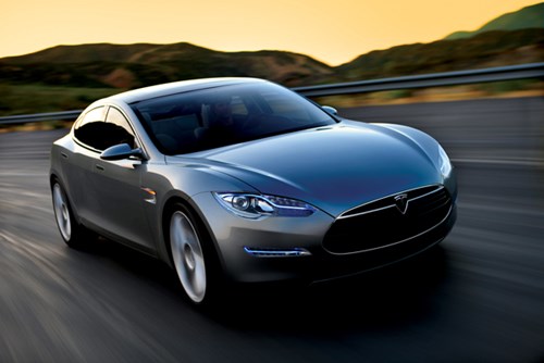 Mẫu xe điện sang trọng của Tesla đang làm khổ chính họ vì quá hút hàng trong khi chi phí sản xuất tăng vọt