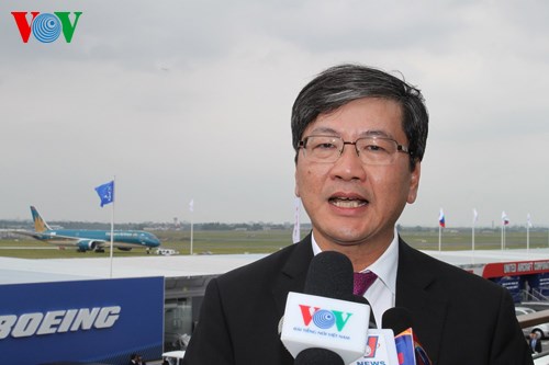 Tổng giám đốc Vietnam Airlines Phạm Ngọc Minh trả lời PV VOV