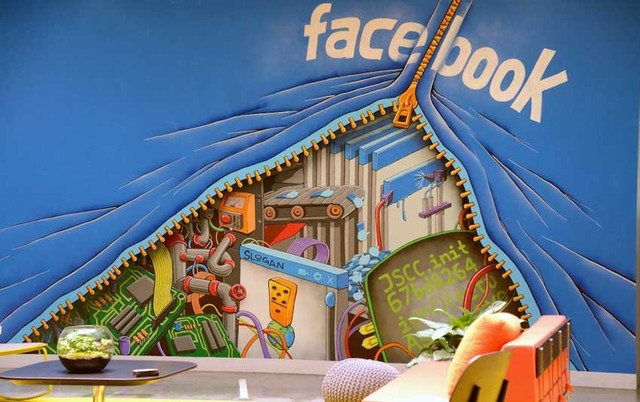 Facebook là nơi hội tụ những nội dung đa dạng trên Internet.