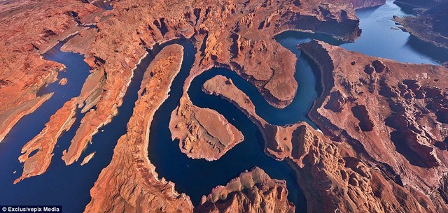 Sông San Juan, Goose Necks ở bang Utah (Mỹ). Bức ảnh này có thể xem được dưới dạng video 360 độ trên trang AirPano.