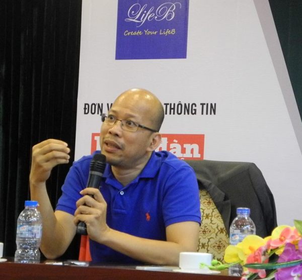 Ông Dung Tấn Trung chia sẻ tại Tọa đàm LifeB Up Talk 1.