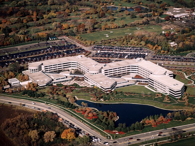 Toàn cảnh trụ sở công ty Kraft Foods ở Northfield, Illinois.