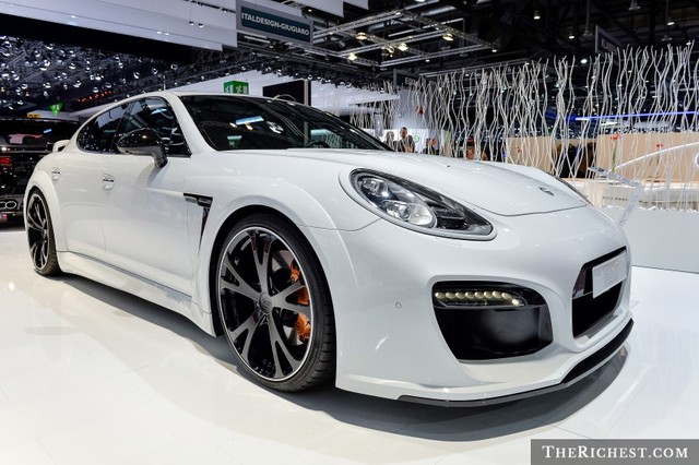 shutterstock_Porsche Panamera