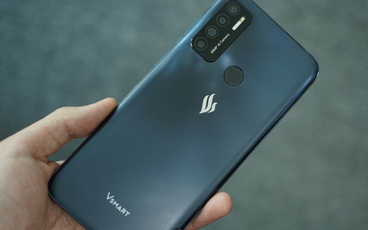 Trên tay Vsmart Live 4: Smartphone 