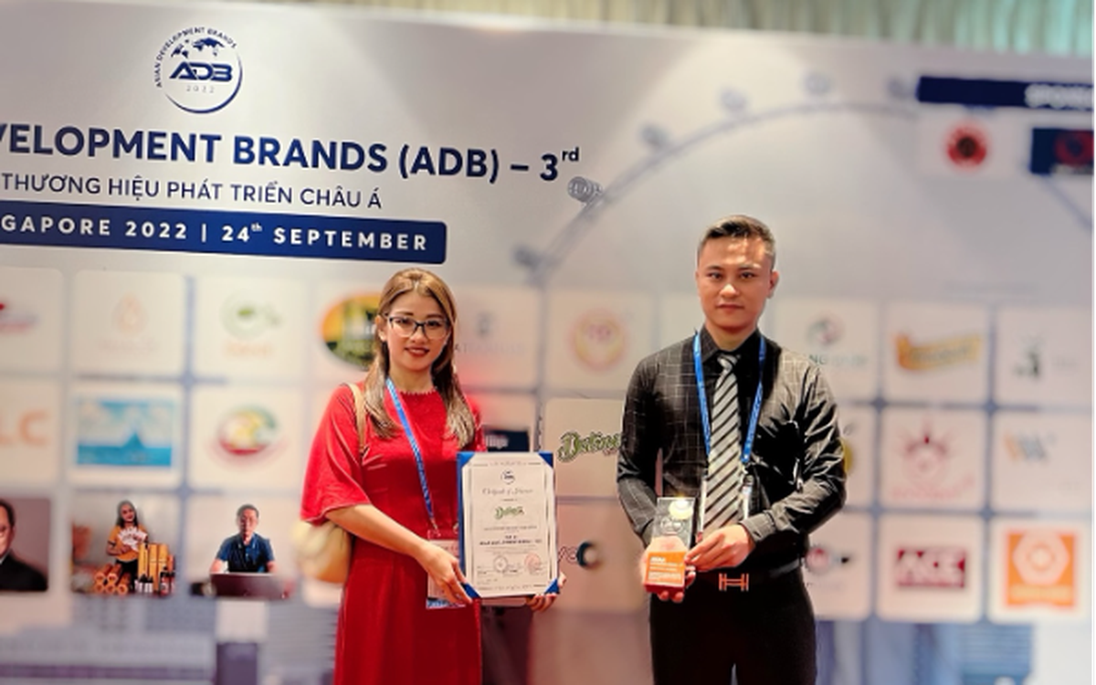 Datino Premium Powder - Top 10 thương hiệu phát triển Châu Á 2022