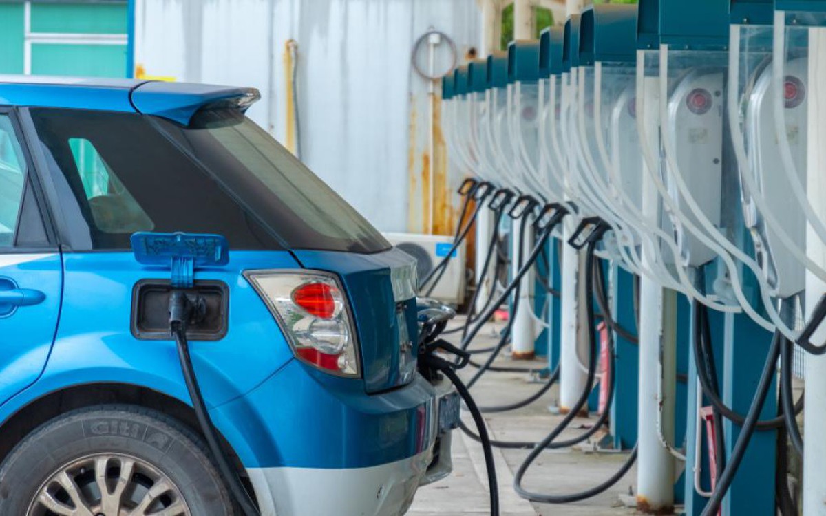 PV Power (POW) thu hơn 2.100 tỷ đồng từ bán điện trong tháng 7, tuyên ...