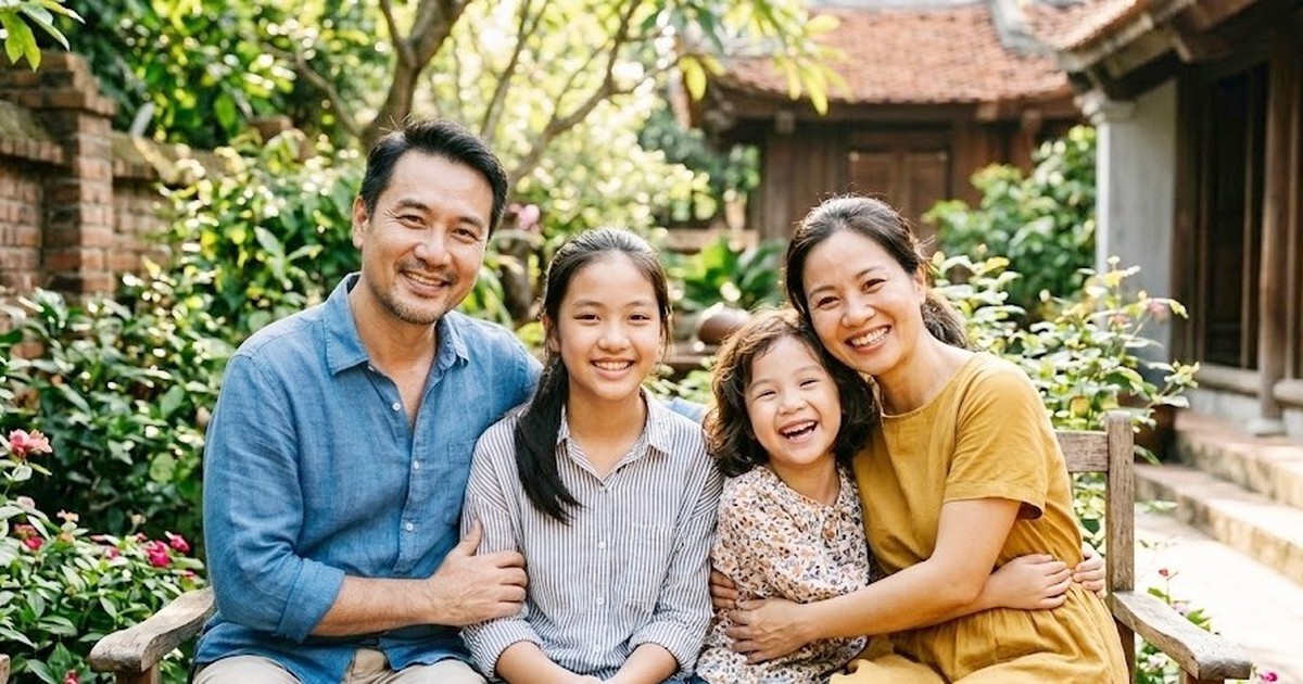 Gia đình có hai con gái dưới 16 tuổi có thể được hỗ trợ mua BHYT, sữa học đường