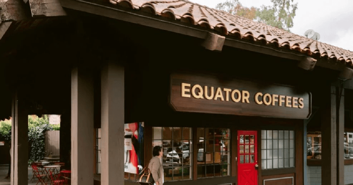 30 năm trước bị Starbucks "cướp" hợp đồng trị giá 1,3 triệu USD, một chuỗi cà phê nhỏ hiện lật ngược tình thế, liên tục mở rộng