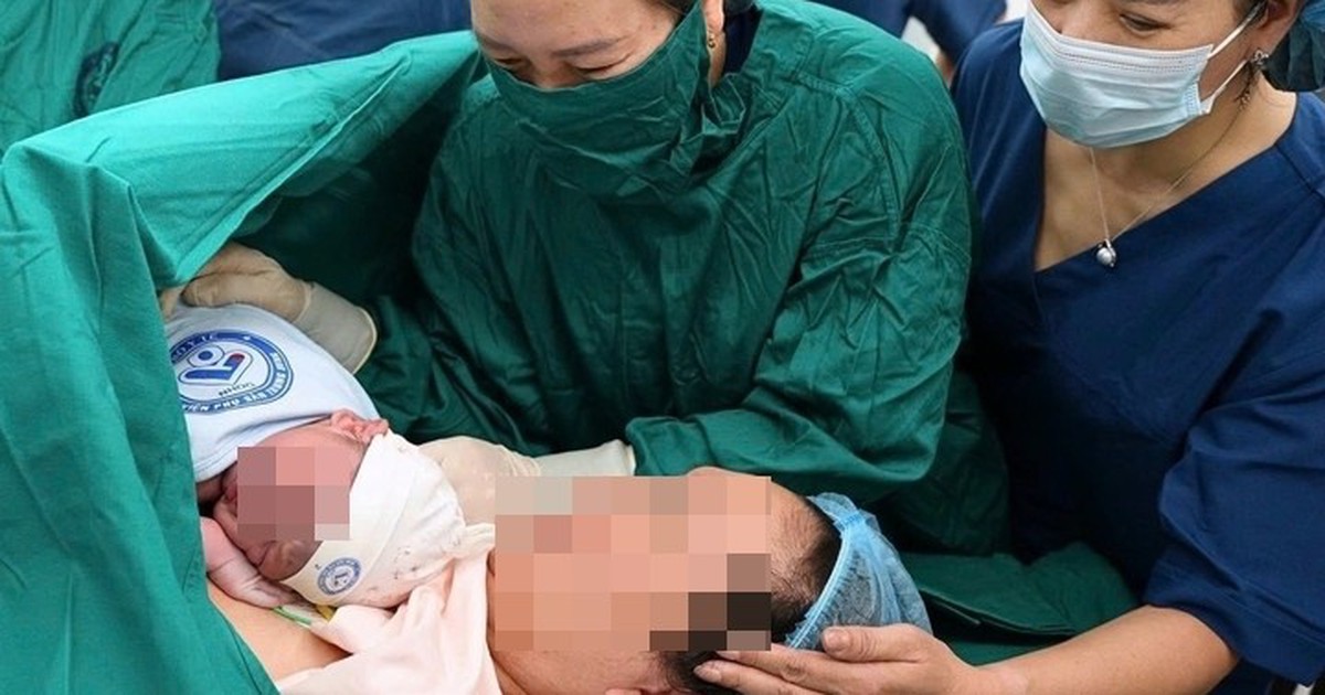 Đề xuất hỗ trợ tiền hoặc hiện vật cho trẻ đến 12 tháng tuổi
