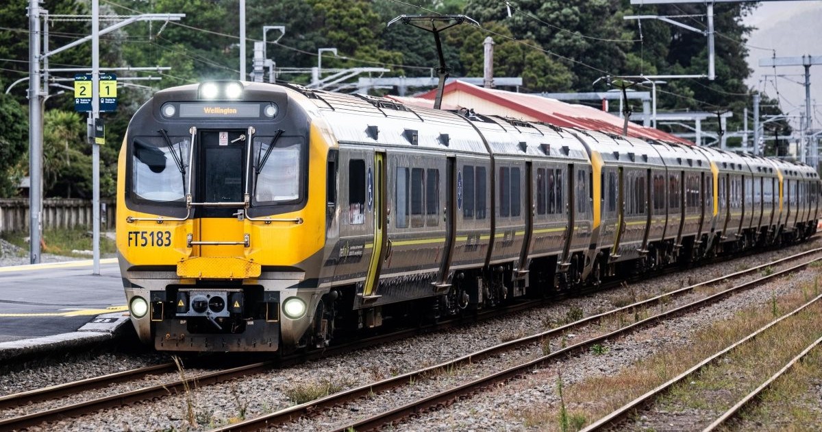Lộ diện mô hình tàu điện đô thị tốc độ 110 km/h của tỷ phú Trần Bá Dương tại Việt Nam, có thể chở 1.000 hành khách mỗi chuyến