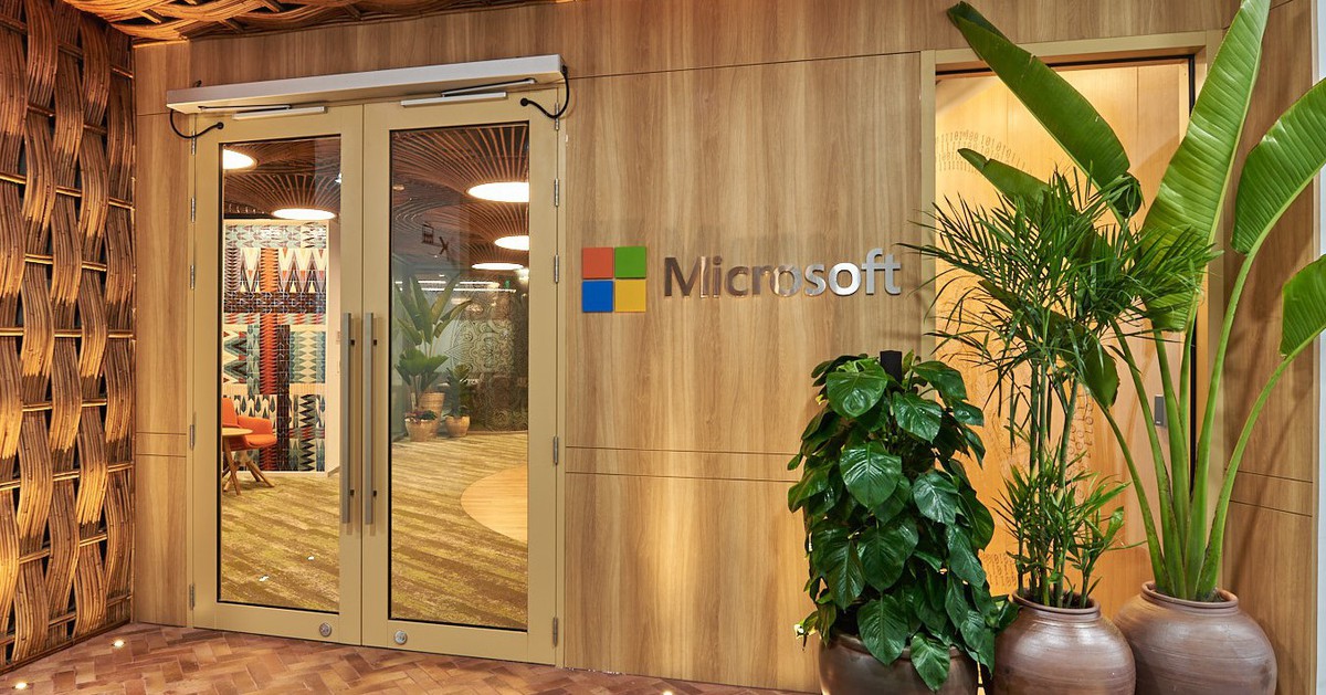 Microsoft nói gì về thông tin sa thải nhân sự t...