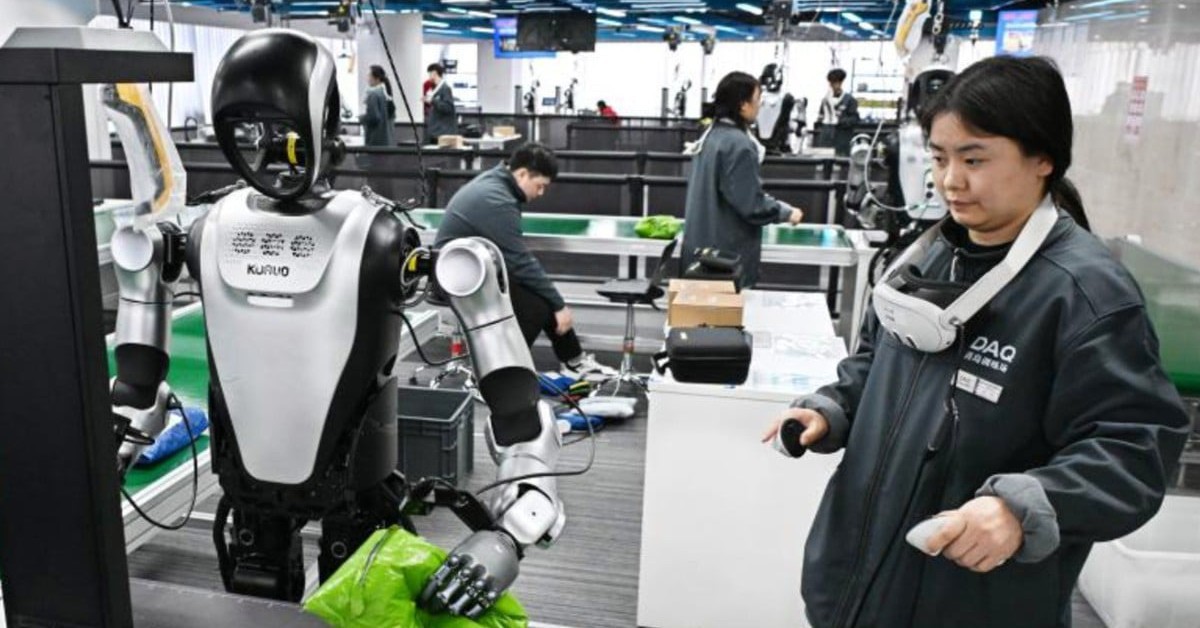 Nghề huấn luyện robot tại Trung Quốc: Rửa bát 2...