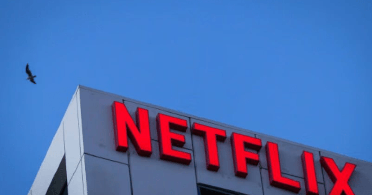 Netflix sắp hết thời: sa thải 1.000 nhân viên toàn cầu, cổ phiếu lao dốc hơn 40%