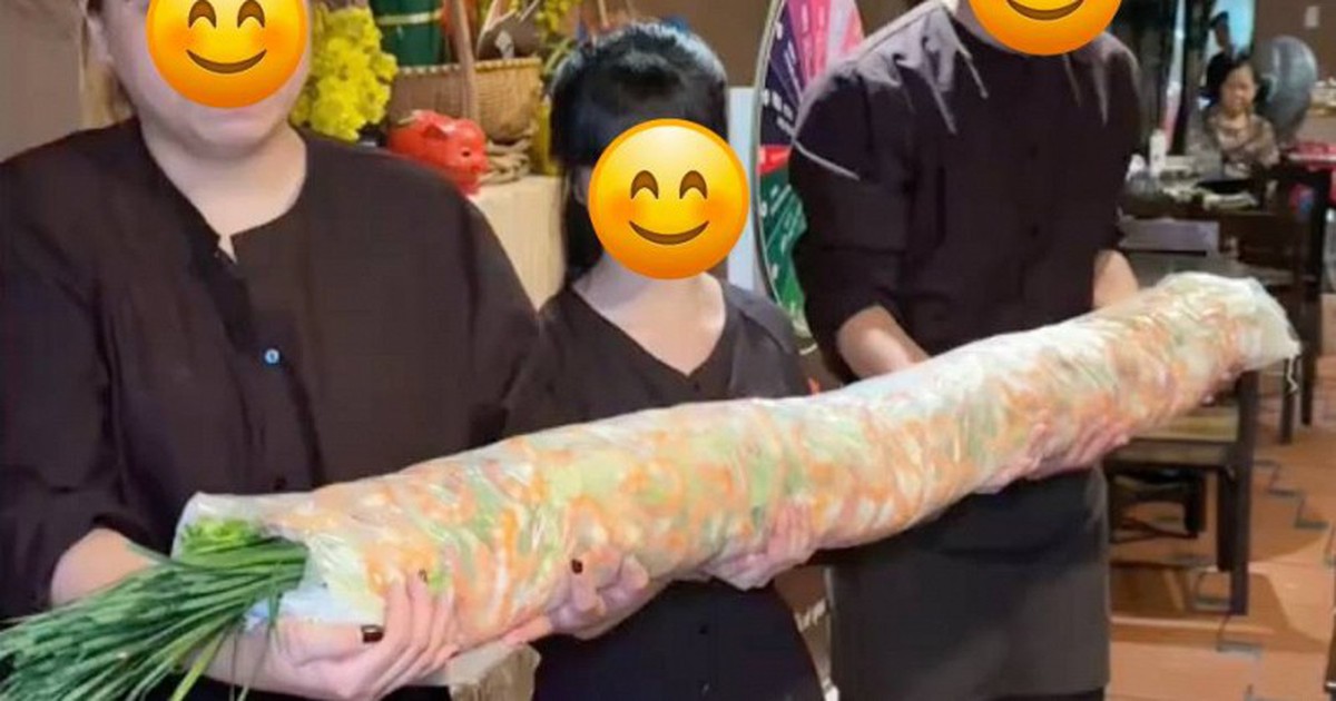 Cơm Quê Dượng Bầu treo thưởng 5 triệu cho người ăn được gỏi cuốn 10kg trong 30 phút, dân mạng hoài nghi: "Ra trò chơi mà sợ có người thắng?"