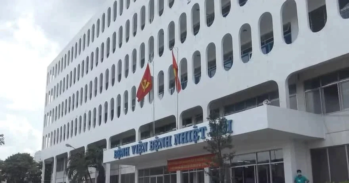 Ba học sinh cùng trường mắc não mô cầu, một em đã tử vong