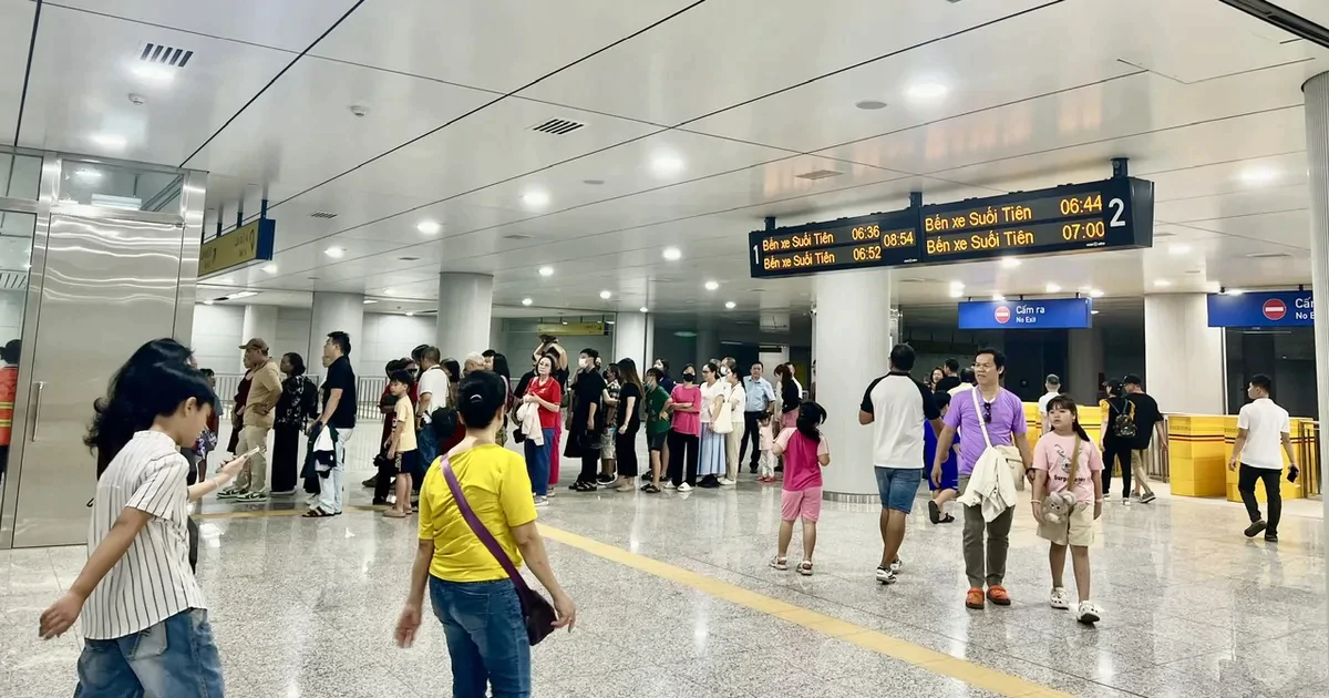 Metro Bến Thành - Suối Tiên tạm ngưng hoạt động...