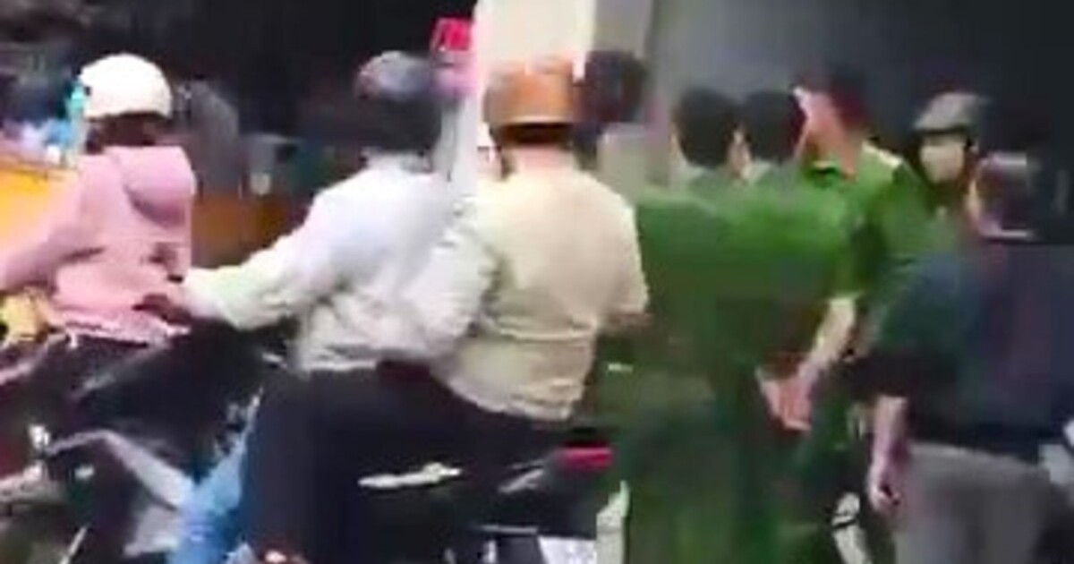 Người đàn ông cầm vật sắc nhọn khống chế phụ nữ ở Đà Lạt
