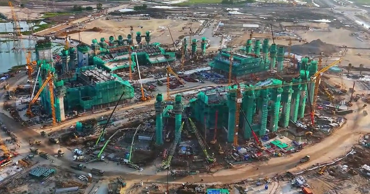 Báo Trung Quốc “ngạc nhiên” về sân vận động 135.000 chỗ ngồi của Việt Nam: Thi công thần tốc, top đầu TG
