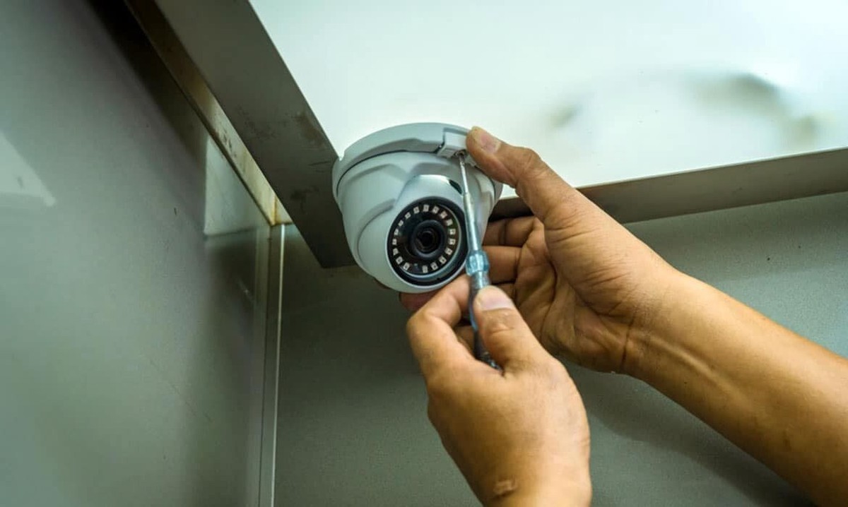 Các doanh nghiệp đang lắp camera giám sát tại nơi làm việc chú ý thông báo quan trọng từ Công an
