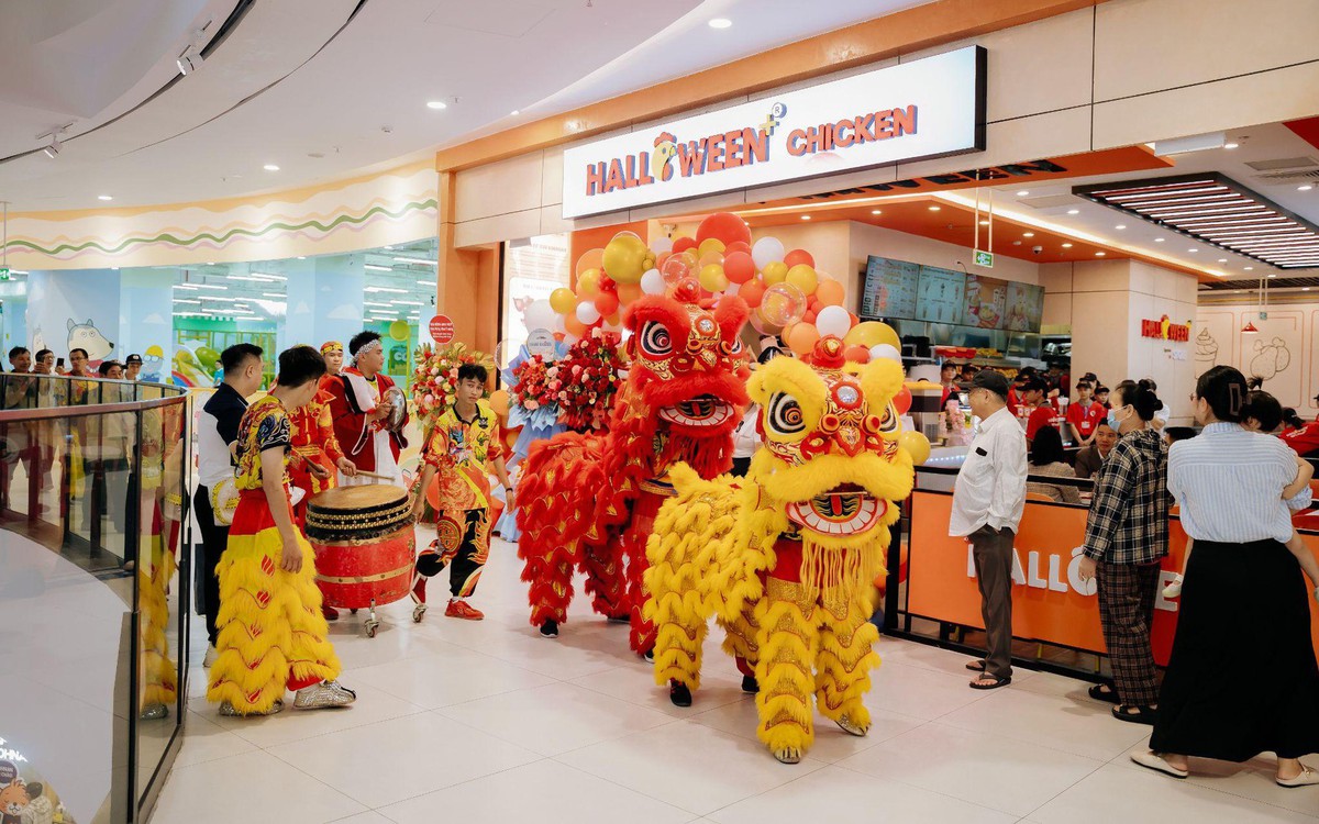 Bản lĩnh thương hiệu Việt: Halloween Chicken và hành trình 18 năm khẳng định vị thế trên sân nhà