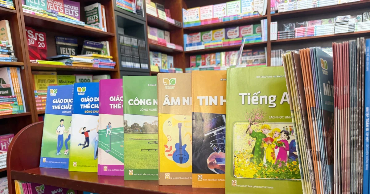 Chuẩn bị làm bộ sách giáo khoa lớp 1 đến lớp 12 mới