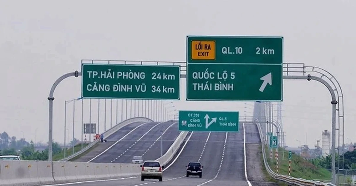 Thông tin mới về thí điểm làn vượt xe trên một số đường cao tốc