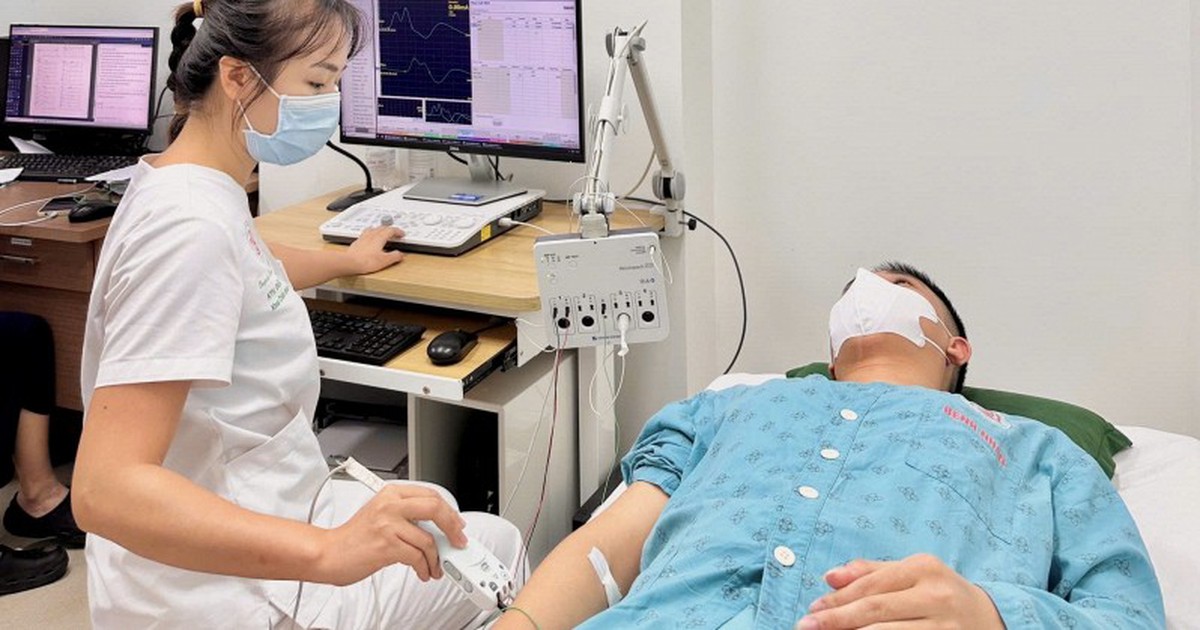 Hít 50 quả bóng cười mỗi ngày, nam thanh niên 24 tuổi tổn thương thần kinh, yếu tứ chi