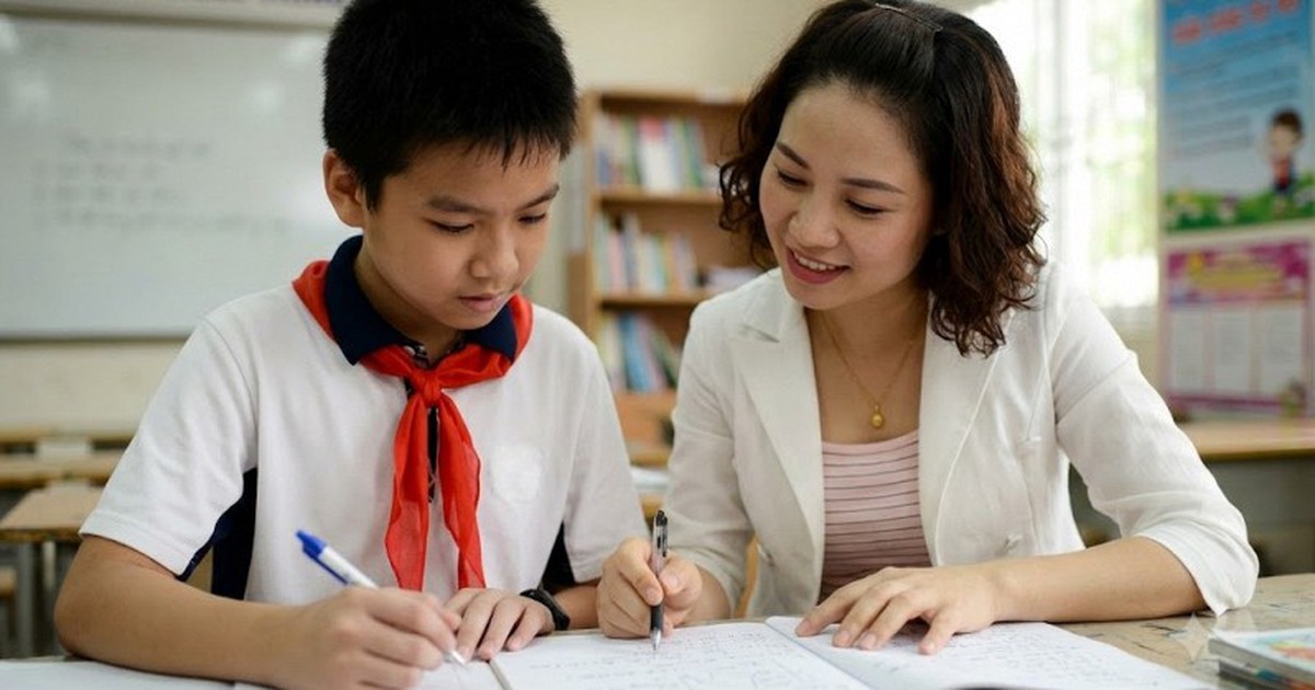 Một lớp có hàng chục em nhưng 4 kiểu học sinh này luôn được thầy cô yêu mến, ra trường nhiều năm vẫn nhớ mặt!